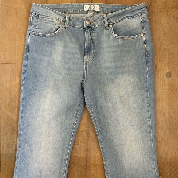 Free People Kick Flare Bootcut Jeans - Picture 5 of 10